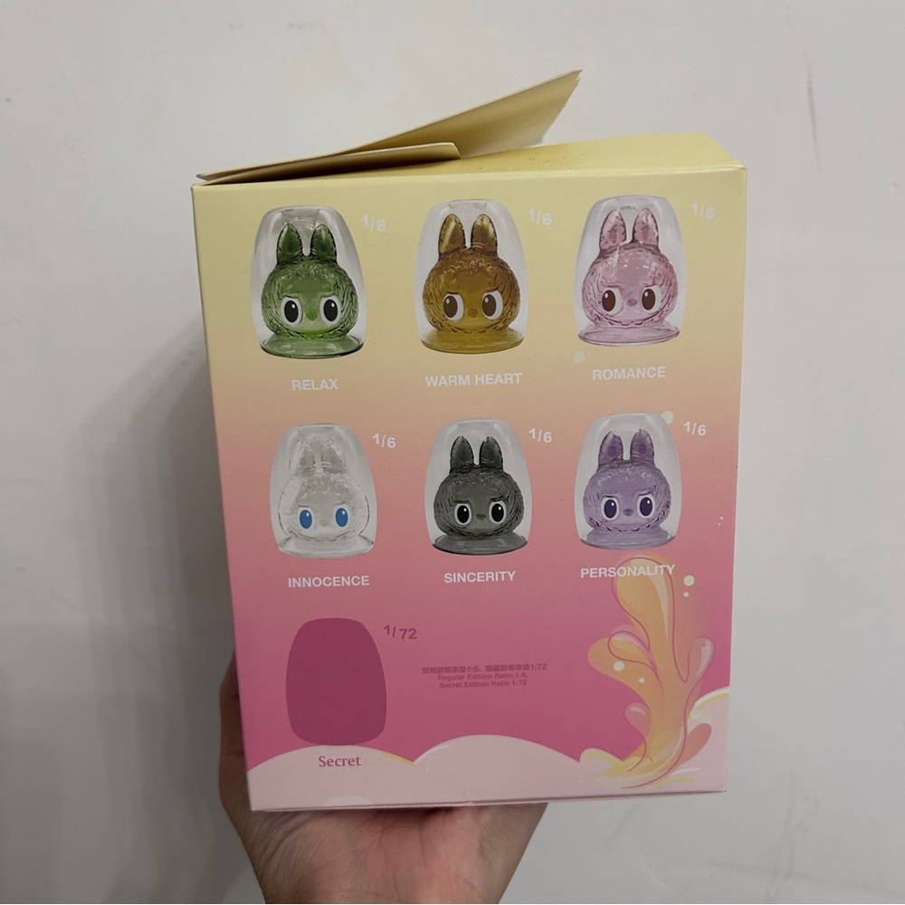 POP MART LABUBU GLASS CUP - INNOCENCE - Picture 5 of 6